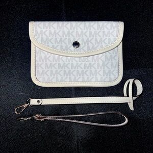 Michael Kors New Logo Wristlet Clutch Logo MK White Gray